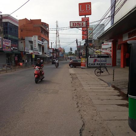 Randi Homestay Negombo Kültér fotó