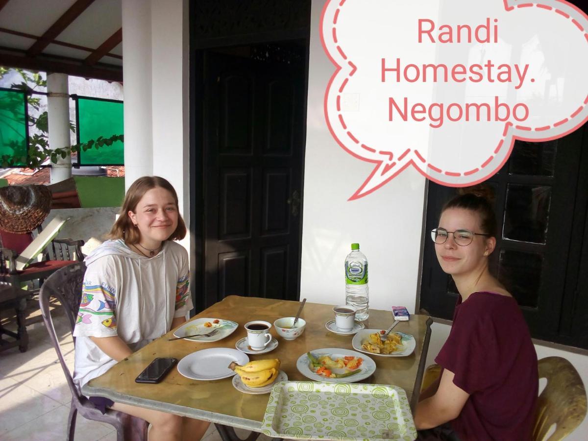 Randi Homestay Negombo Kültér fotó