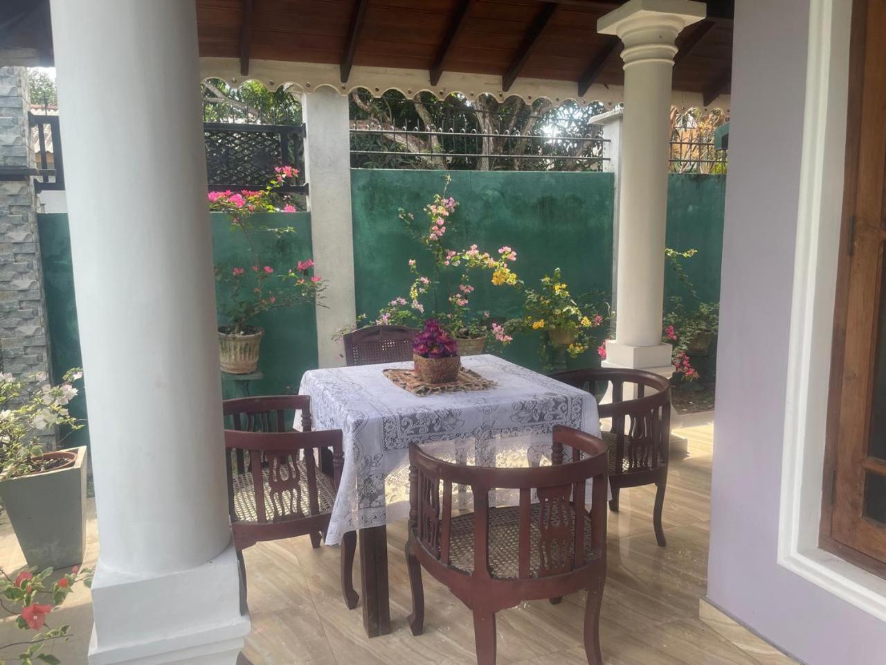 Randi Homestay Negombo Kültér fotó